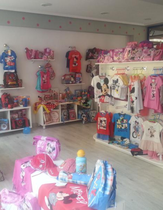 El equipo Minnistore realiza una nueva apertura en Sama de Langreo (Asturias)