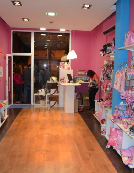 Apertura Minnistore Villena, lleva la luz y color a la citada ciudad.