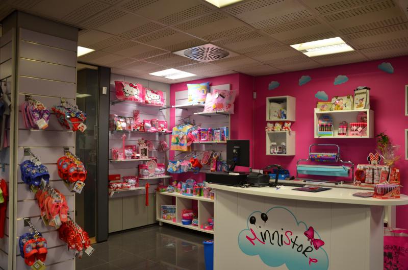 Apertura de MinniStore en Burgos.